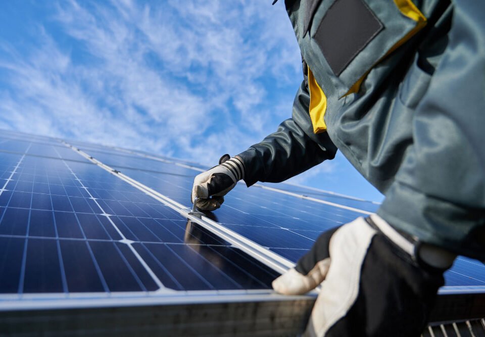 Recrutement Beesun Energie techniciens